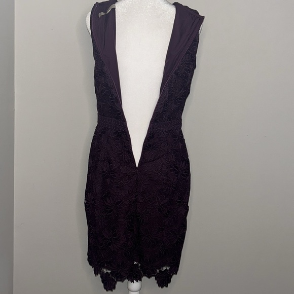 Gorgeous Aubergine Lace Sheath Midi Dress by LOFT size 4 - Picture 6 of 8